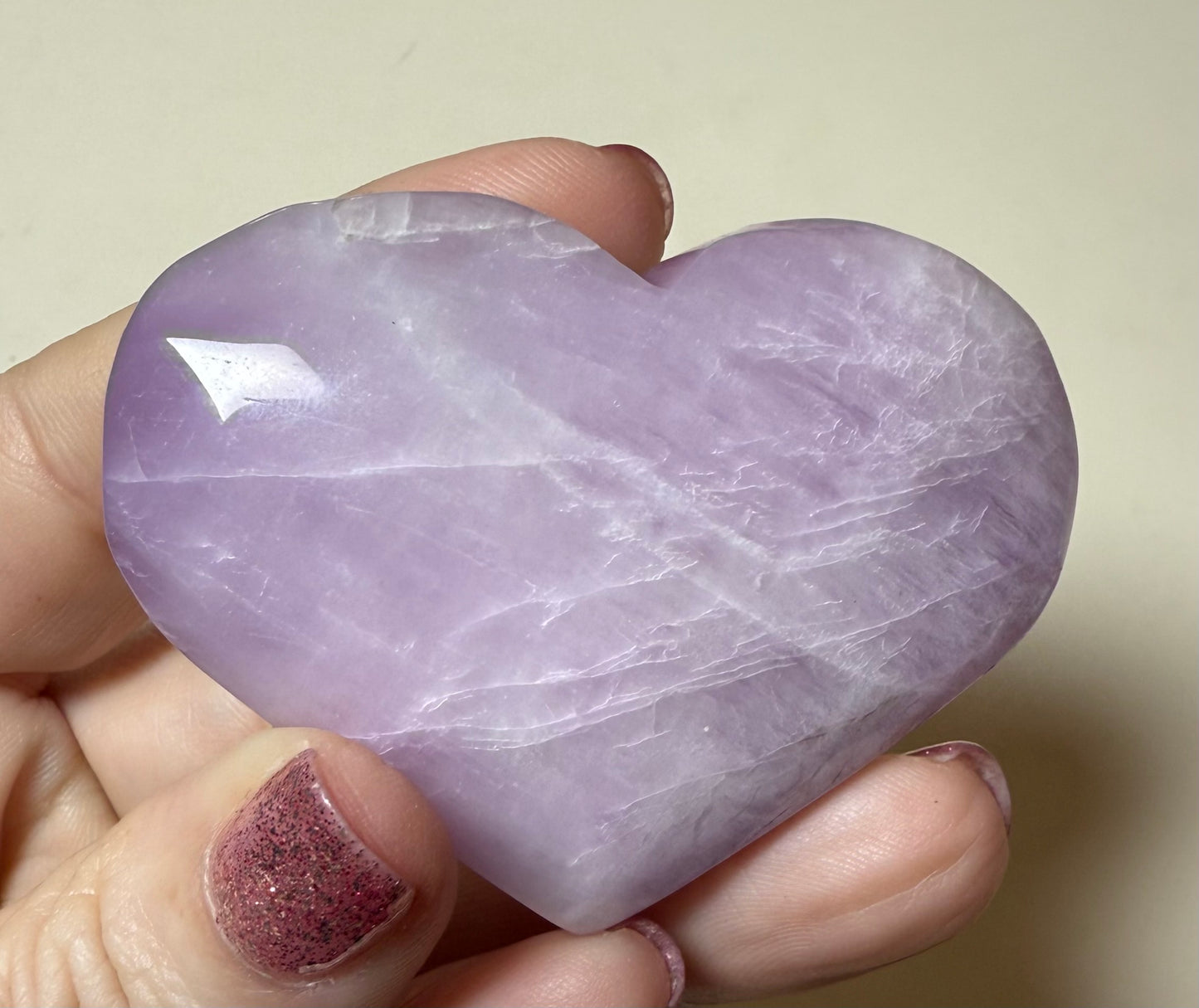 Pretty flashy lavender Kunzite heart