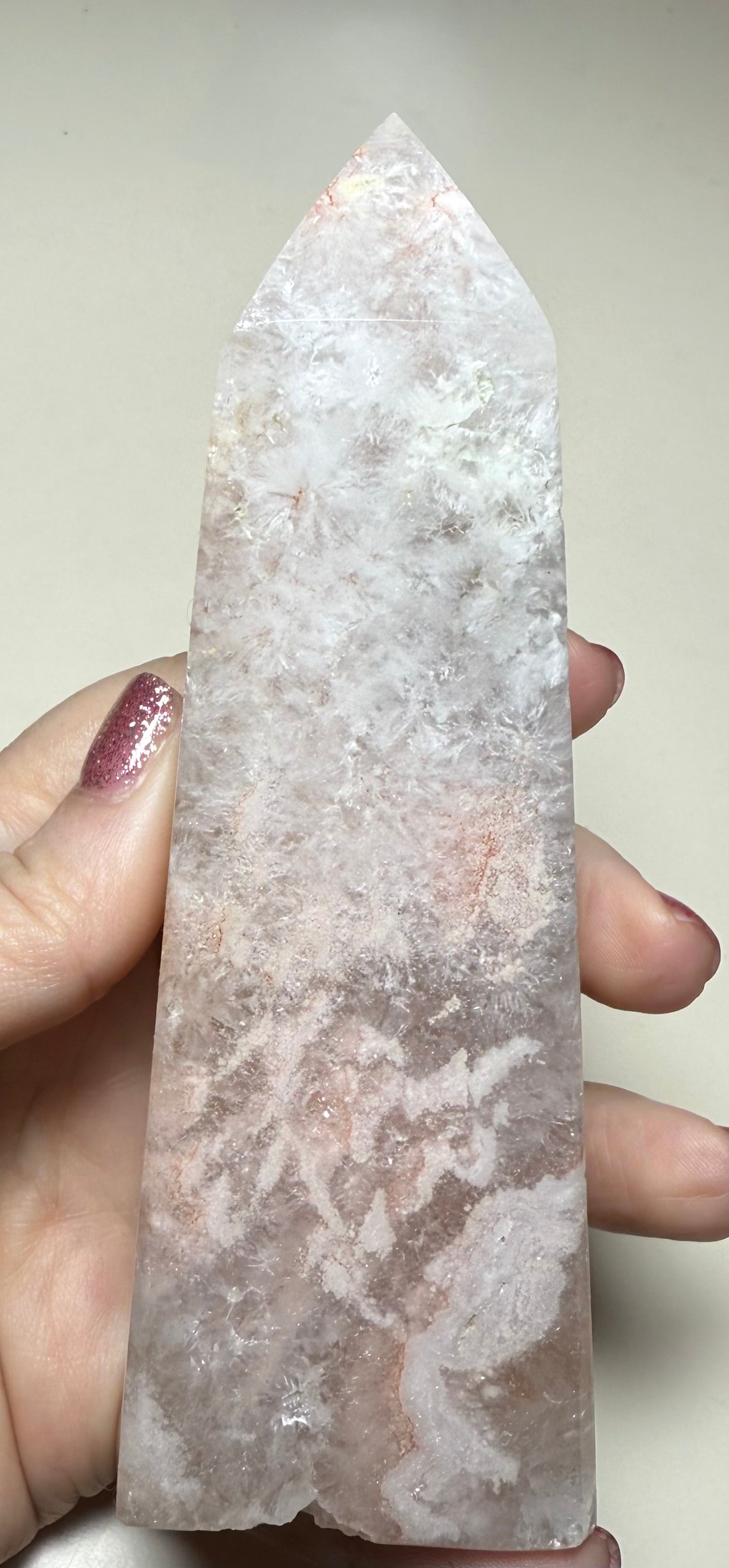 Super pretty Quartz filled Flower agate tower with golden healer inclusions