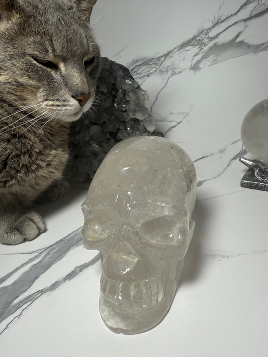 Large clear quartz carved skull 1.56 kg