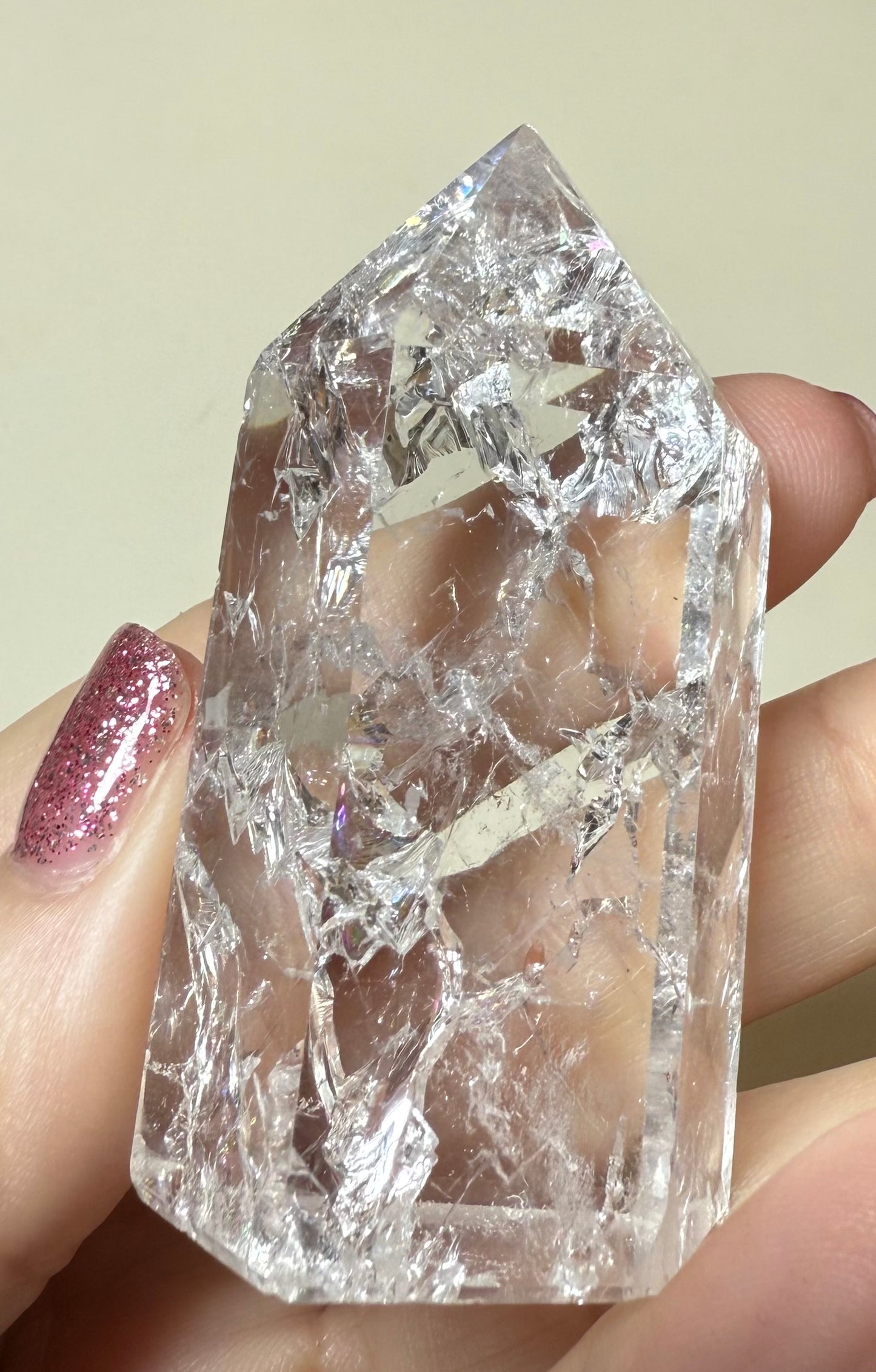 Gorgeous Rainbow flash Crackle clear quartz point 76g
