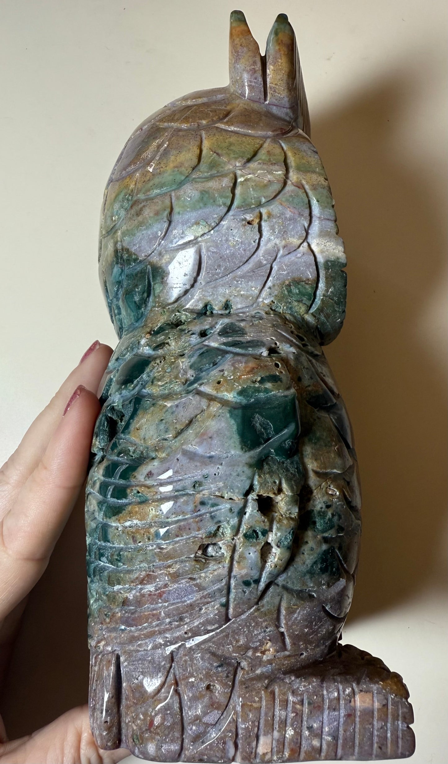 Large Wonderfully carved Ocean Jasper owl 2.72 kgs