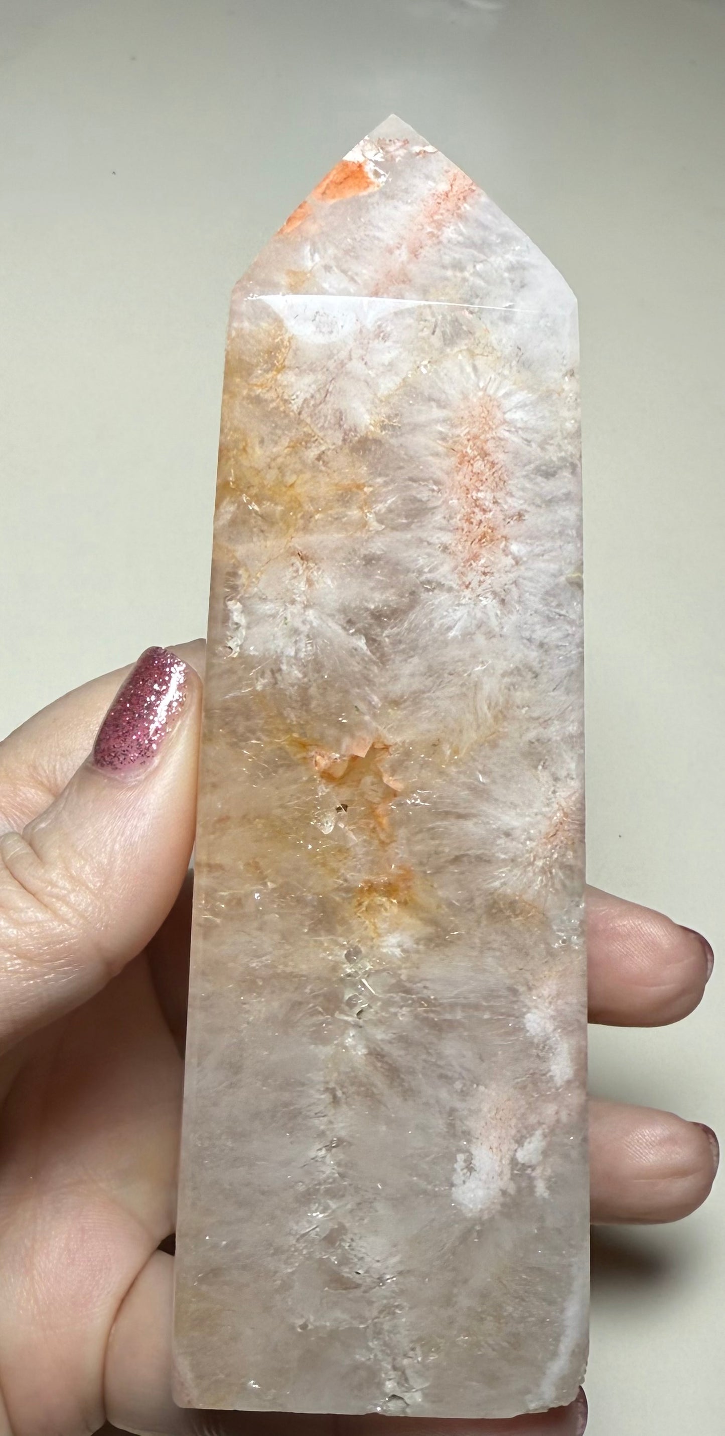 Super pretty Quartz filled Flower agate tower with golden healer inclusions