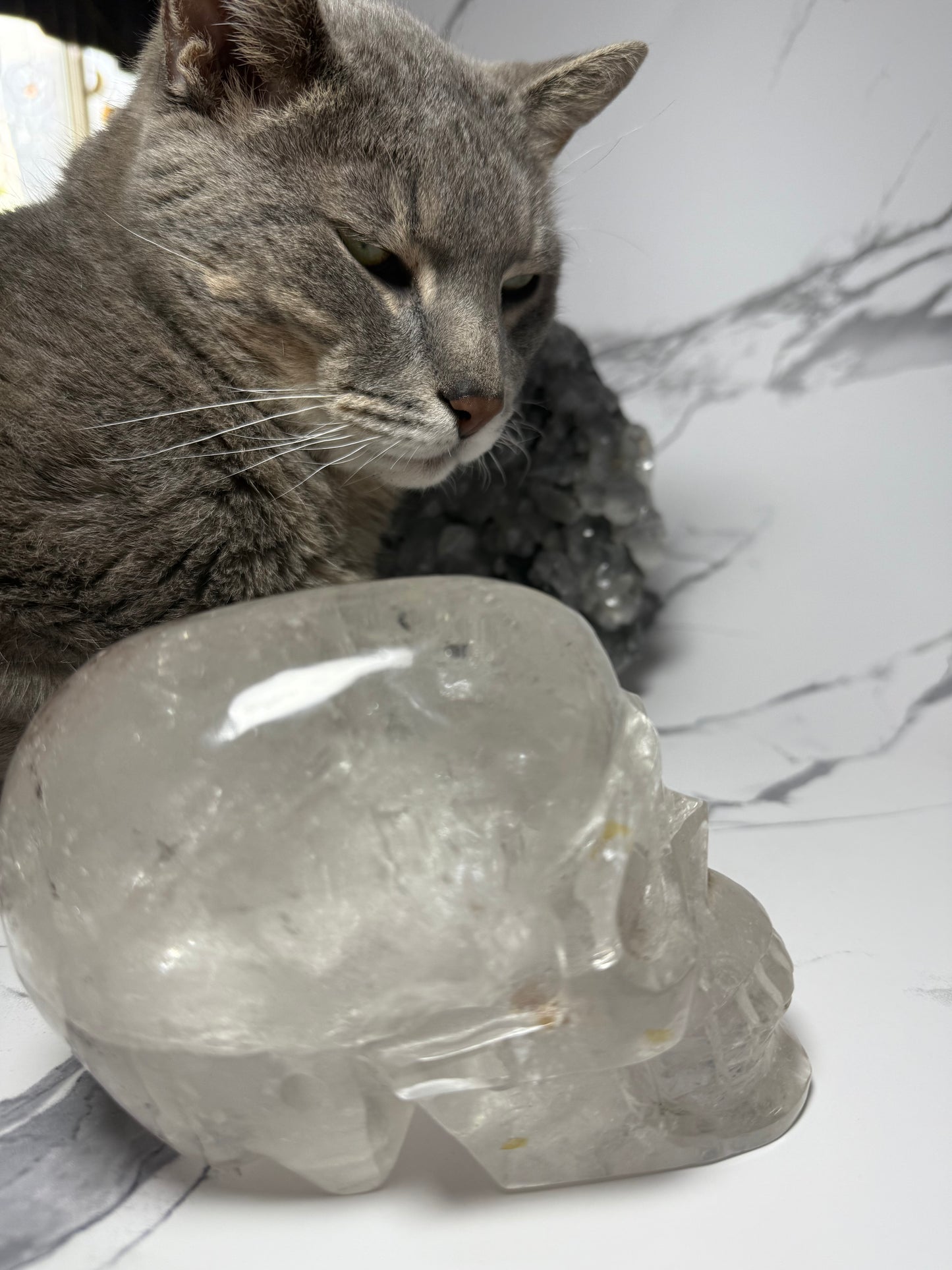 Large clear quartz carved skull 1.56 kg